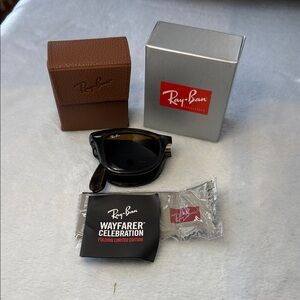 Ray Ban Folding Wayfarer Tortoise Sunglasses Made in Italy